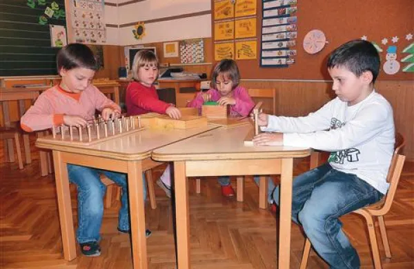 V osnovnih &scaron;olah danes delovna sobota