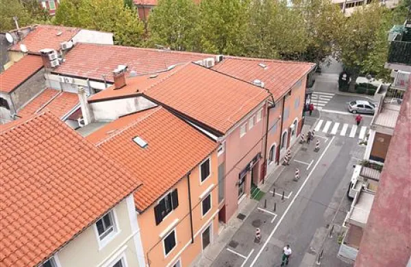 Zaradi napovedane obnove bodo morali Ulico Prekomorskih brigad zapreti 