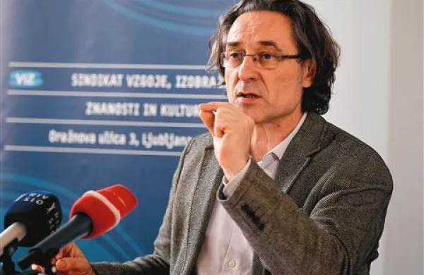 Branimir Štrukelj ugotavlja, da dialog z vlado na tak način ni več mogoč 