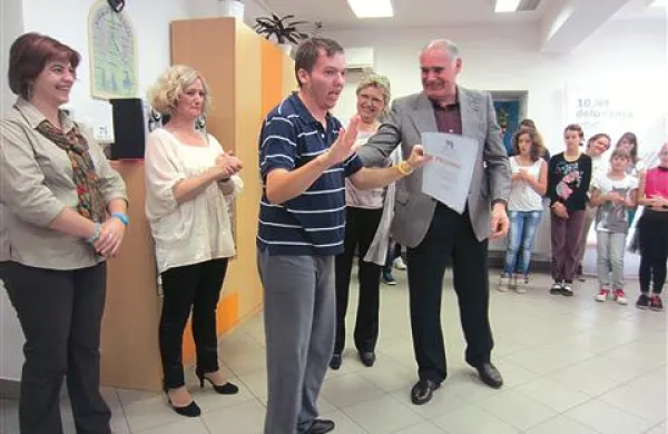  Ob deseti obletnici delovanja Varstveno delovnega centra Koper v enoti  v Divači in  v vseh ostalih osmih enotah so   pripravili dan odprtih vrat
