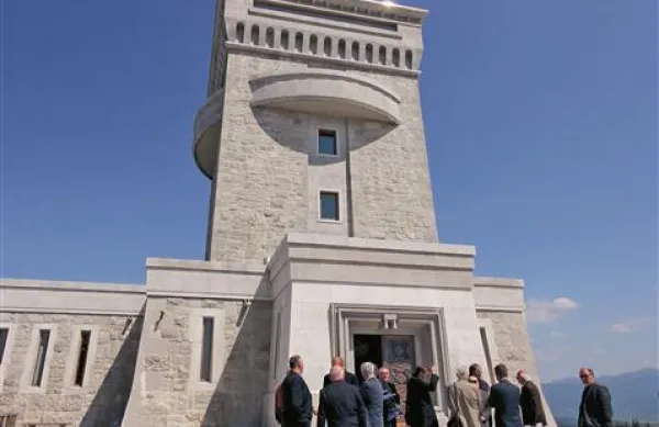 Dogajalo se bo tudi ob spomeniku na Cerju, za katerega je minister Žiga Turk nakazal možnost, da bi lahko dobil status javne kulturne infrastrukture ali postal del dediščine 