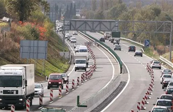 Zaradi del med Bertoki in Koprom je bil v četrtek promet zgoščen
