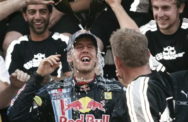 Sebastian Vettel je zmagovalec dirke za veliko nagrado Japonske v Suzuki (fotografija je iz arhiva)