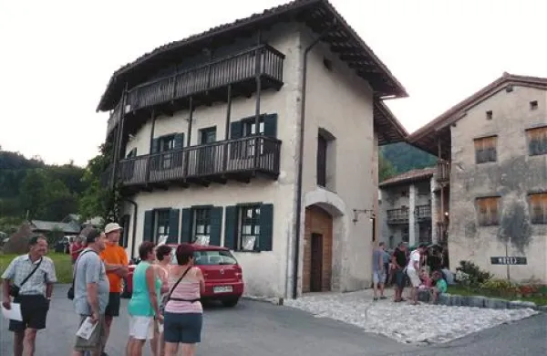 Medtem ko se v Breginjskem kotu tudi s turistično ponudbo borijo za oživitev skupnosti, so izgubili  zdravstveno oskrbo 