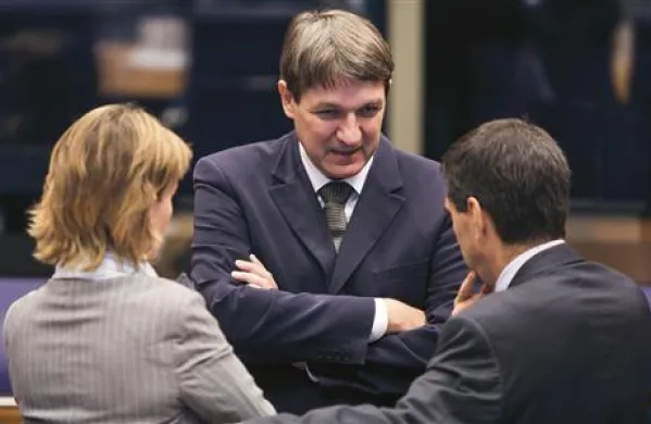 Slovenija se zavzema za hitro uvedbo enotnega evropskega nadzora nad bankami v območju evra