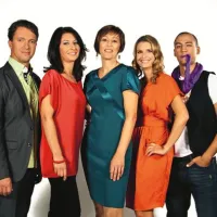 Voditelji Andrej Hofer, Jasna Krljić Vreg, Milica Prešeren, Bernarda Žarn in Akira Hasegawa