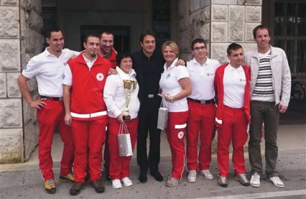Ekipa prve pomoči Rdečega križa Mestne občine Nova Gorica je osvojila prvo mesto na državnem preverjanju ekip prve pomoči Civilne zaščite in Rdečega križa