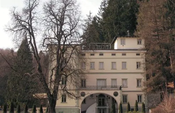 Osumljeni je napovedoval, da bo grad Podvin preuredil v razkošni hotel s sedmimi zvezdicami