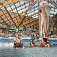 Terme Čatež so s svojo bogato ponudbo notranjih bazenov še vedno med najbolj priljubljenimi slovenskimi zdravilišči 