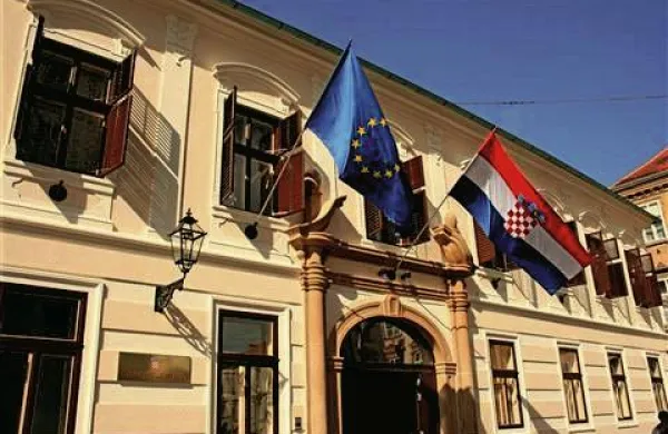 V bundestagu so vse bolj skeptični do vstopa Hrvaške v EU