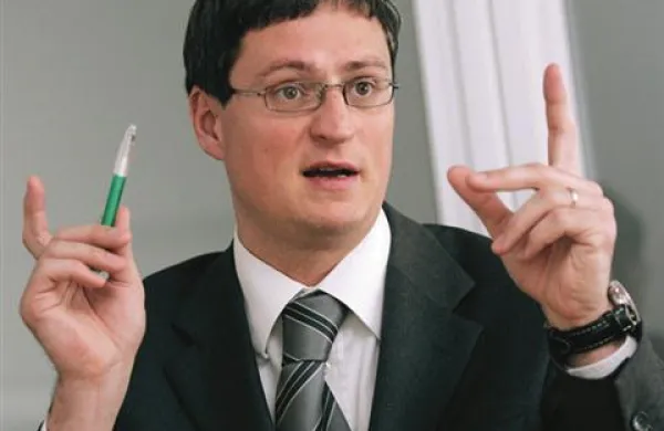 Marko Jaklič je za Finance povedal, da ima že dalj časa ponudbo za vodenje radia Index v Srbiji, vendar v zvezi s tem še ni sprejel nobene dokončne odločitve