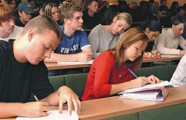 Program Erasmus potrebuje še 90 milijonov evrov