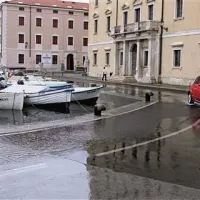 Poplave: z Gori&scaron;kega v Piran...