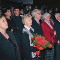 Koncerta sta se udeležili tudi Jagoda in MIlka Kjuder, hčerka in žena ustanovitelja zbora in dolgoletnega dirigenta Oskarja Kjudra 