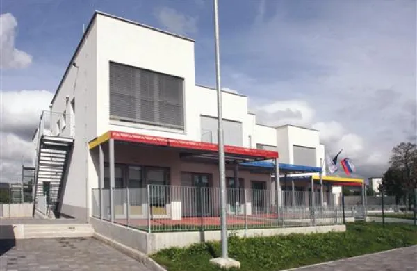 Prebivalci Divače in občinski svetniki si ne želijo, da bi nova stavba vrtca zaradi slabega vzdrževanja prehitro propadla, kot je prejšnja