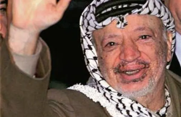 Francoski kriminalisti, ki preiskujejo ozadje smrti palestinskega voditelja Jaserja Arafata, bodo v novembru izkopali njegovo truplo