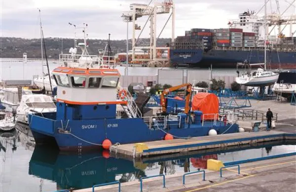 SVOM 1 bo danes po 100 dneh zapustil koprsko marino   