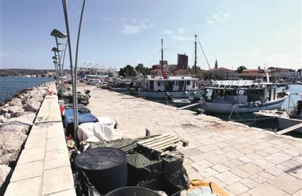 V Kopru bodo kmalu začeli obnavljati ribiški pomol