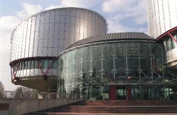 Evropsko sodišče v Strasbourgu