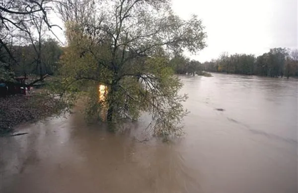 Drava danes poplavlja na Hrva&scaron;kem