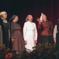 Vesele Ribnčanke so še posebej razveselile polno šempasko dvorano  