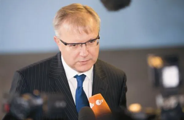 Olli Rehn podpira načrte slovenske vlade za ureditev bančnega sektorja