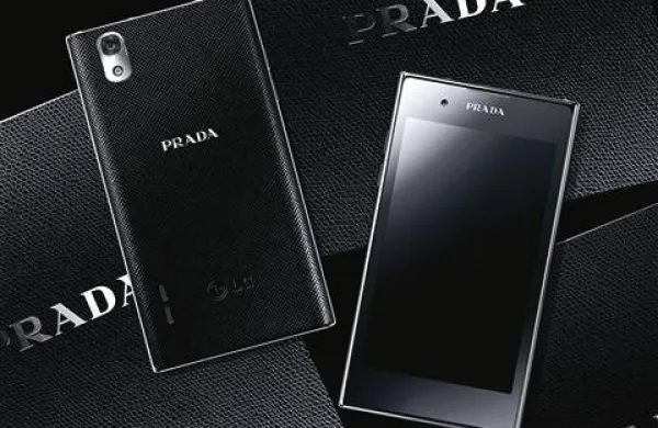 Prva nagrada za glasovalce je mobilni aparat LG Prada