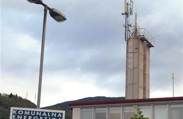Kenog bo znižal cene ogrevanja, a ne zaradi protesta ljudi, pač pa, ker se je pocenil plin 