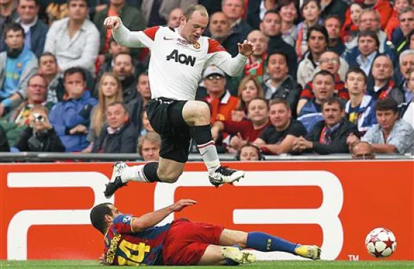  Manchester Unitedom z Waynom Rooneyjem je še edina ekipa v ligi prvakov s polnim izkupičkom 