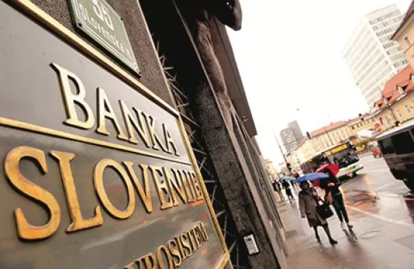 Glavno sporočilo vodilnih slovenskih bančnikov v zvezi s slabo banko je,  da morajo biti podzakonski akti pripravljeni tako, da bo zakon čim hitreje operativen v praksi 