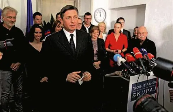  Borut Pahor je dejal, da je zaupanje ljudi vanj preseglo njegova pričakovanja in da ga to zaupanje močno navdihuje