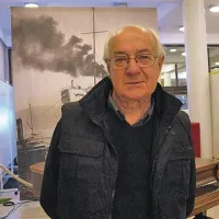 Vladimir Vremec: “Pomembno je, da se vaška jedra ohranjajo taka, kot so. Raztegnjena kraška vas ni več kraška vas. Postane periferija. Prav strnjenost je namreč glavna značilnost teh vasi.” 