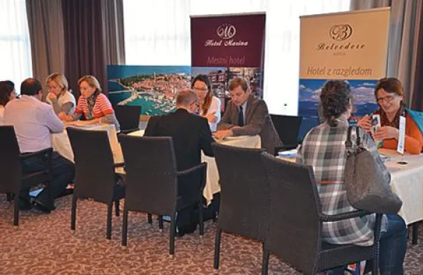  Delavnice v okviru dogodka Doživite Izolo so se udeležili vsi izolski hotelirji in nekateri gostinci
