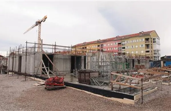 Stavbenik - zgradil je Istro, zdaj bo umrl