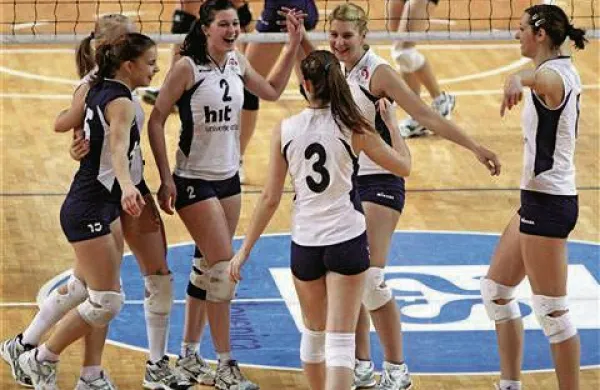 Novogoriške odbojkarice niso dovolile presenečenja in so vknjižile novo zmago