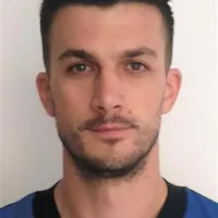 Mitja Gasparini v modrem dresu Skywalkersov
