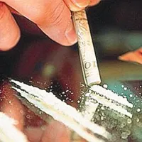 Med odvisniki jih veliko posega po kokainu