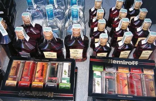 Zasegli vodko in konjak