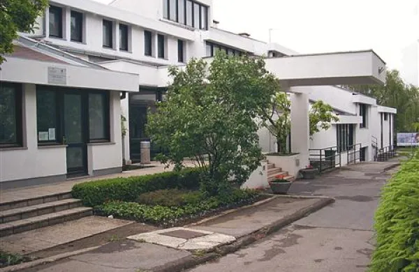 Na stavbi Doma na Vidmu želi občina v prihodnjih letih zamenjati streho, okna, osvežiti fasado in urediti energetsko cenejšo kotlovnico