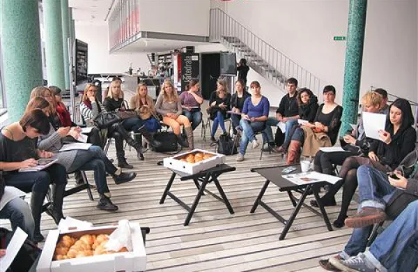 Organizacijska ekipa festivala pred včerajšnjim začetkom