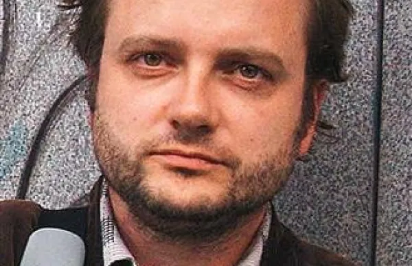 Sebastijan Horvat: “Upravni svet se sklicuje na finančno krizo, a slišim, da je načrtovana uprizoritev zmotila določene politične lobije v upravnem svetu.”