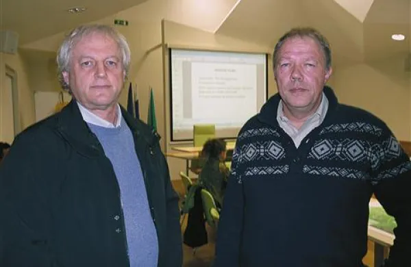 Jože Tomažič in Aleš Uršič (z leve) sta Andorcem v pomoč  pri snovanju master plana