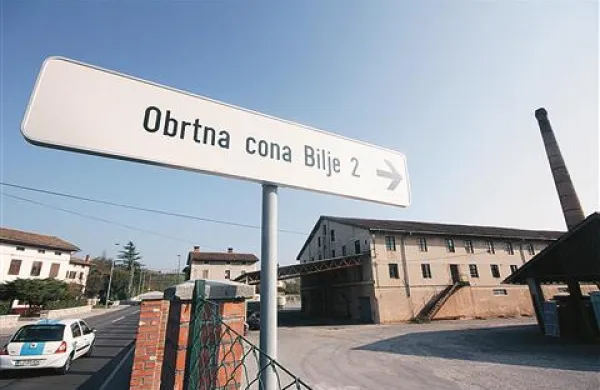  Zamisli o biplinarni v obrtni coni v Biljah so se krajani že postavili po robu