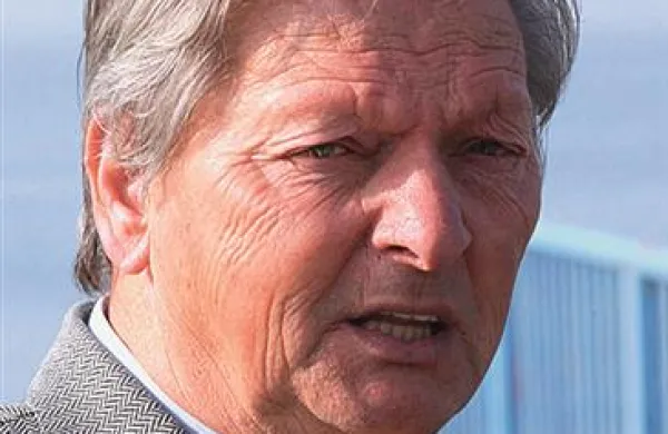 Jože Andrejašič: “Občina je Stavbeniku plačala, on pa nam ne.”