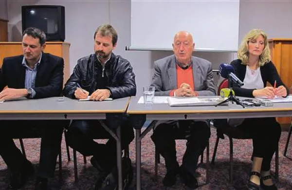 Z leve: Krištof Jacek Kozak, Gorazd Bajc, Jože Pirjevec in Vesna Mikolič