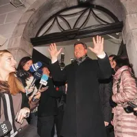 Novoizvoljeni predsednik države Borut Pahor je  napovedal posluh tudi za tiste, ki niso volili zanj