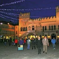 Na koprskih protestih približno 700 ljudi