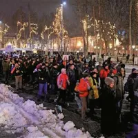 Ljubljanski protestniki  tudi pred magistratom