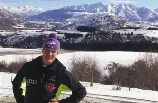 Maria  Höfl-Riesch smuča z zlomljenim palcev 