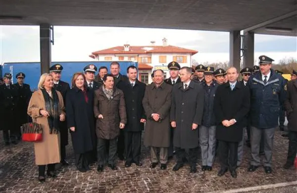 Gostitelj tradicionalnega prednovoletnega srečanja slovenskih,  italijanskih in hrvaških varnostnih organov  je bil letos tržaški kvestor Giuseppe Padulano